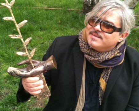 Скандал в артсредите! Обвиниха известен аниматор, че продава фалшификати на Кольо Карамфилов