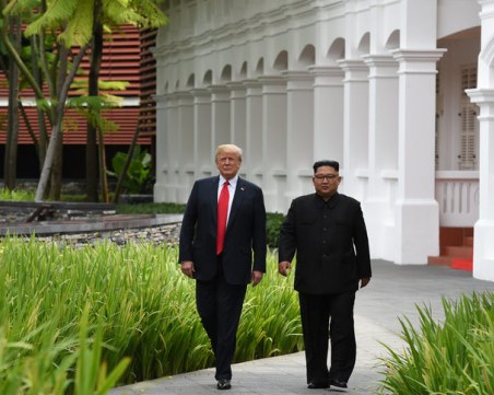 От САЩ категорични: Санкциите срещу Северна Корея остават