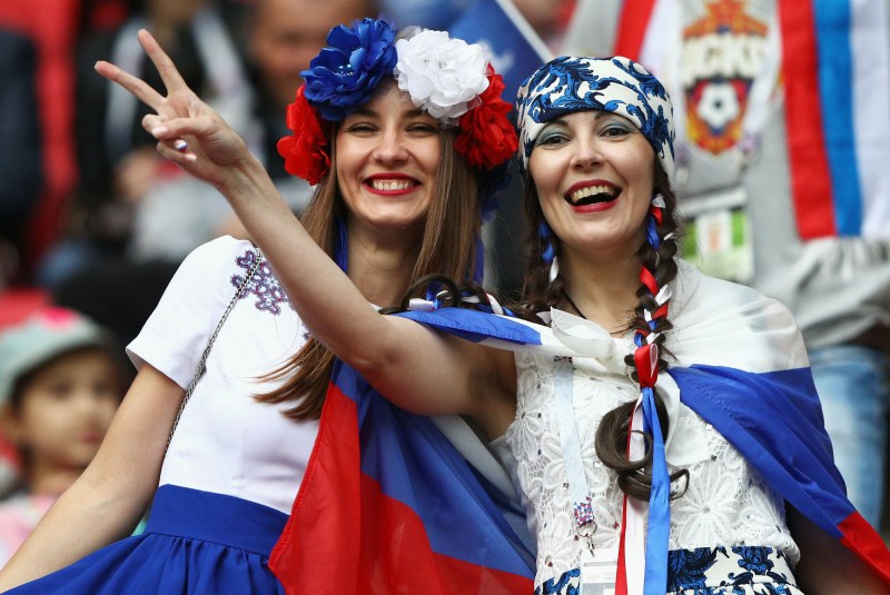 Депутат към жените в Русия: Правете любов с чужденци