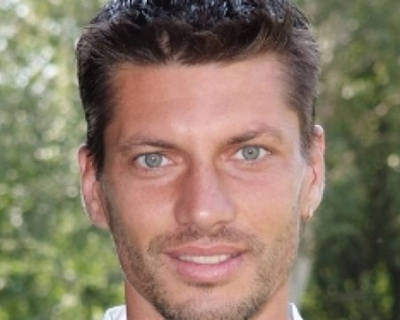 Бивш футболист на Ботев закла свой приятел след скандал и кървава битка с ножове