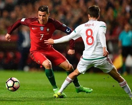 Какъв мач! Испания играеше, Роналдо вкарваше