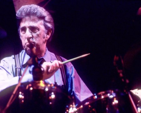 Почина барабанистът на Елвис Пресли