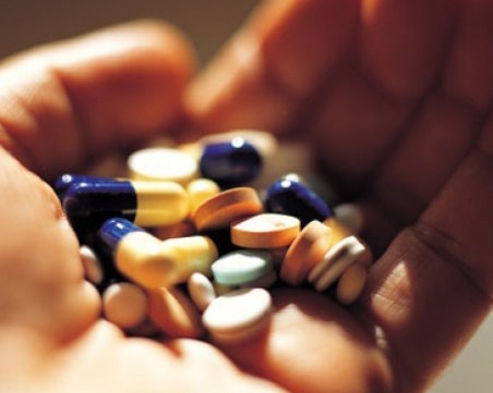 Възрастна жена се нагълта с хапчета, издъхна в болница в Пловдив