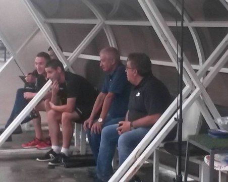 Крушарски обеща бизнесмени от ОАЕ да инвестират в Локомотив