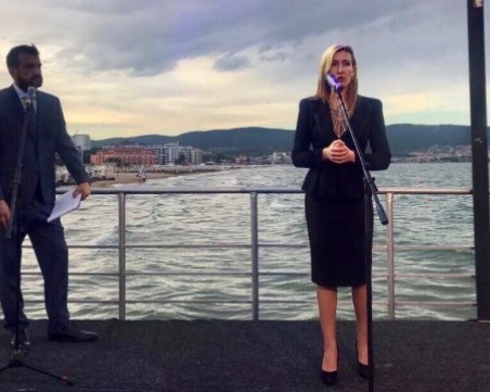 Откриха сезона в Слънчев бряг, очакват отново над 750 хил. туристи