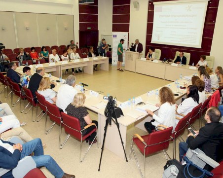 В Пловдив създават нови по-добри лекарства, а изследванията и лечението стават все по-добри СНИМКИ+ВИДЕО