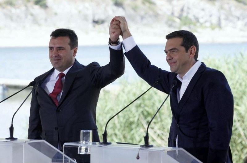 Македонското правителство одобри договора с Гърция за името