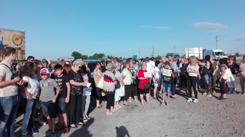 Ахелой скочи на протест! Причината - нов път към Слънчев бряг