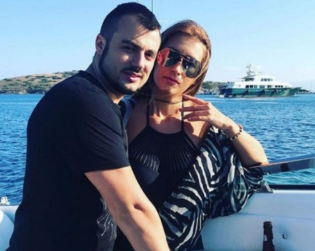 Джена и Наско Канара са очаровани от турското Сен Тропе СНИМКИ