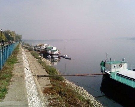 Ловиш риба без разрешително? Грози те затвор и глоба от 15 хиляди лева