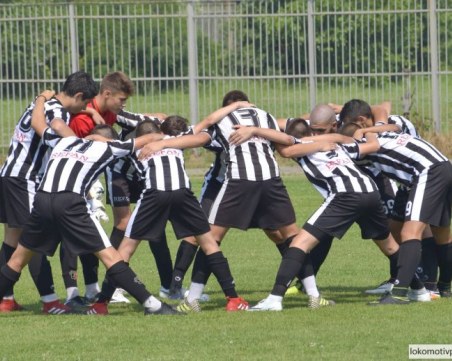 Треньорите в школата на Локо отговориха на недоволните родители