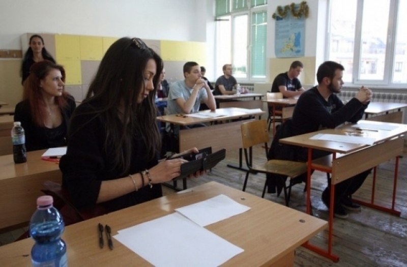 Започва подаването на документи за кандидатстване в гимназиите