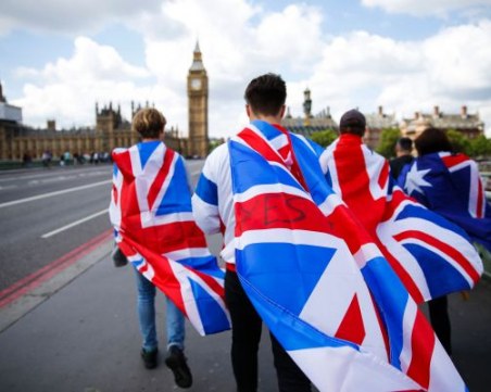 Великобритания направи още една стъпка към Брекзит