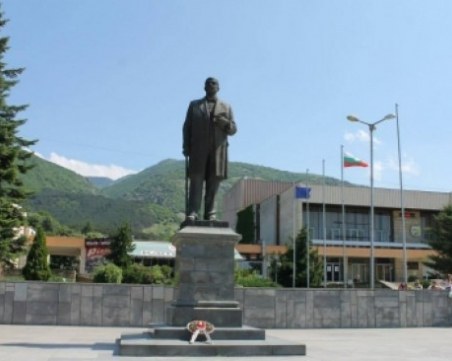 Започват проверки в Община Сопот! Търсят финансови нарушения