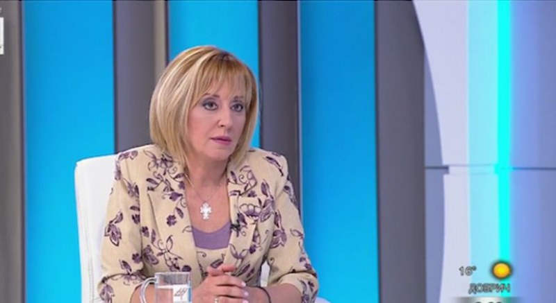 Мая Манолова: Помогнете на майките и подавам оставка, за да сте спокойни!