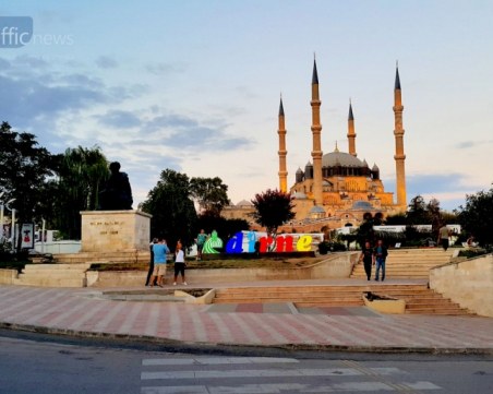 Туристически бум в Турция! Ниската лира прави чудеса