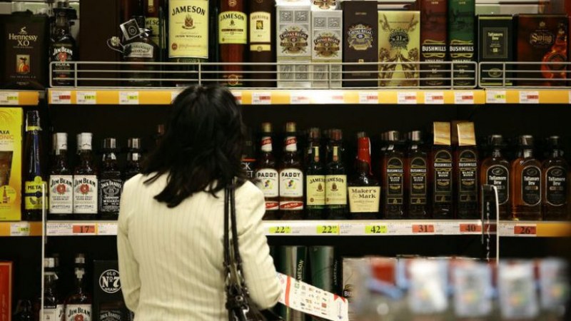 Учени изчислиха каква е безопасната доза алкохол
