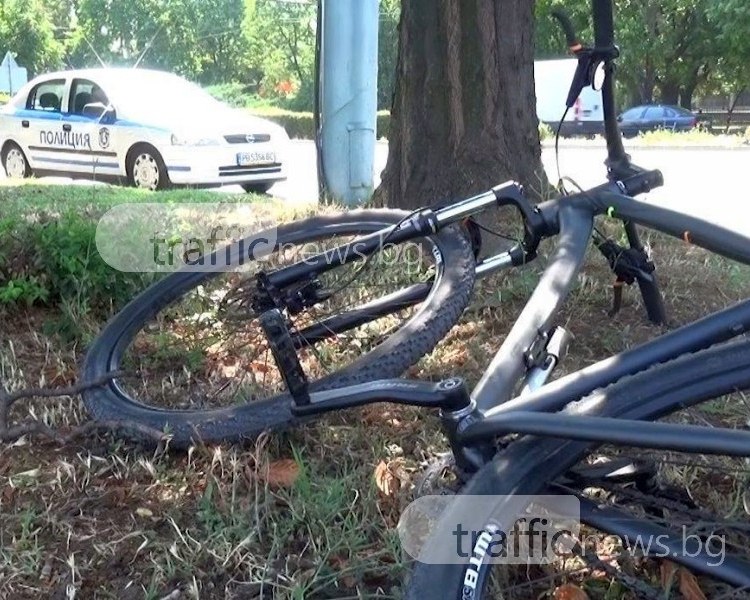 Колоездач се заби в мотор край Пловдив