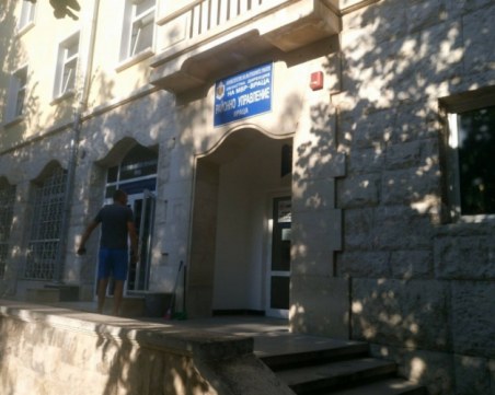 Пак! Духна още един арестант от районното! И неговият шеф - в отпуск...