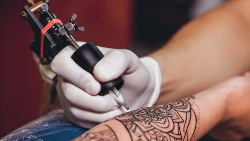 7 неща, които трябва да знаеш преди да се татуираш