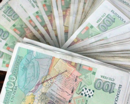 Данъчните погват 300 души, изхарчили над 50 хиляди за година без да имат 1 стотинка доход