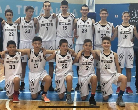 Момчетата на Академик Бултекс 99 на прага на историята - излизат за златен требъл СНИМКИ