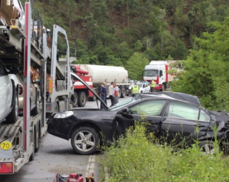 Пловдивчанин загина при жестокото меле на Хаинбоаз СНИМКИ