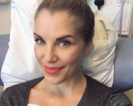 Дъщерята на поетесата Маргарита Петкова се бори с коварния рак! Да помогнем!