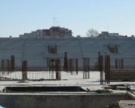 Започва обследването на Колежа