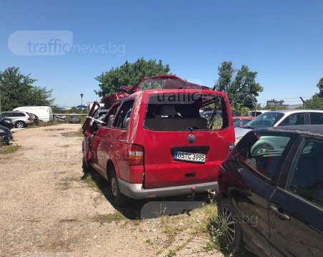 Мъж, жена и детенце на 7 годинки са пострадалите в жестоката катастрофа край Пловдив ВИДЕО