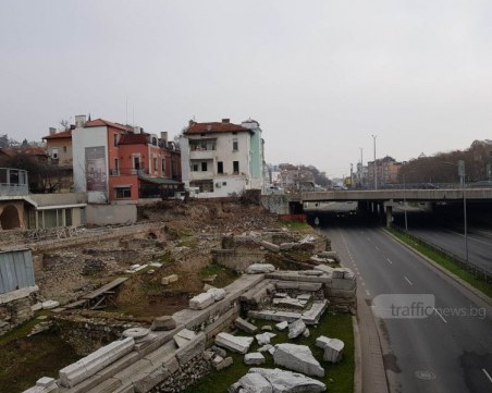 Затварят улица Гладстон до края на годината заради мащабния ремонт на подлеза