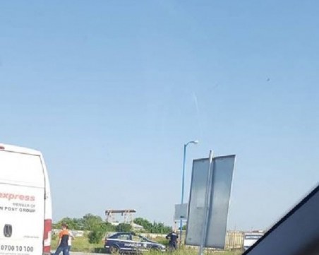 Два камиона ударили моториста на Околовръстното на Пловдив, единият шофьор - пиян СНИМКА