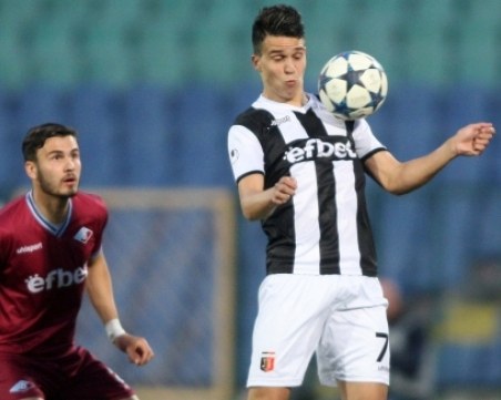 Локо удари Бистришките тигри в контрола