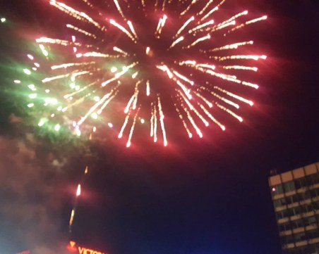 Мощна заря освети военния парад в Пловдив СНИМКИ