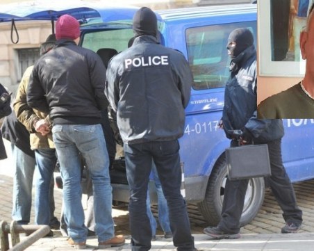 Шесто РПУ удари наркоканал! Арестуваха известен дилър с 1 кг хероин