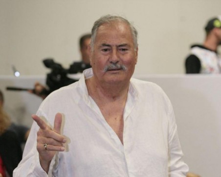 Жорж Ганчев е имал голям късмет! Попаднал е в рамките на “златен час“