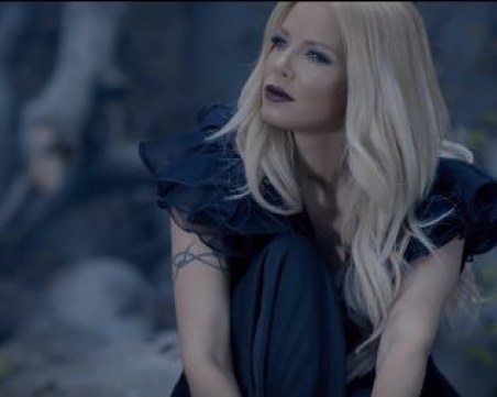 Емилия трогна всички с невероятна балада посветена на загиналия Феди ВИДЕО