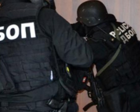 ГДБОП арестува педофил! На лаптопа му са открити 1600 брутални сексуални клипове с деца