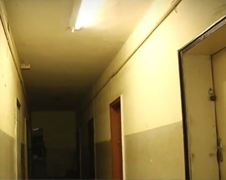 Десетки незрящи в Пловдив живеят в ужасяваща мизерия ВИДЕО