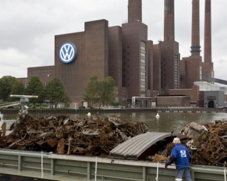 Обезвредиха бомба в комплекса на Фолксваген