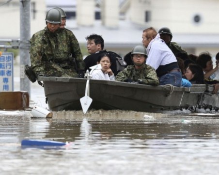 Броят на жертвите в Япония продължава да расте! Загиналите вече са 141 души