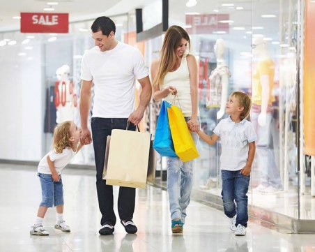 Лудо пазаруване до припадък в пловдивски мол! Шеметен шопинг тур започва в петък