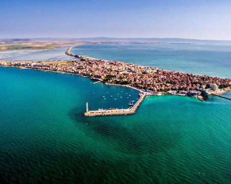 Изчезналата безследно в Поморие полякиня дошла в курорта заедно със семейството си