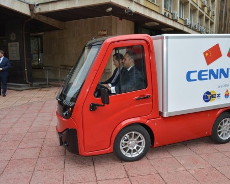 Китайци сглобяват електро камиони край Пловдив, наемат 150 души