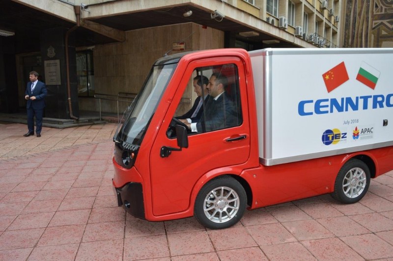 Китайци сглобяват електро камиони край Пловдив, наемат 150 души