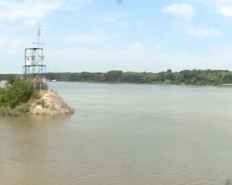 Двама се удавиха във водоеми, единият служител на пристанище