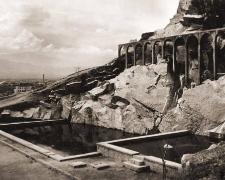 Който веднъж пие вода от чешмата на Бунарджика, той не напуска Пловдив СНИМКИ