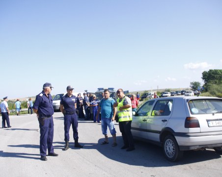 По нареждане на Борисов: Министър Порожанов отива в регионите с огнища на чума