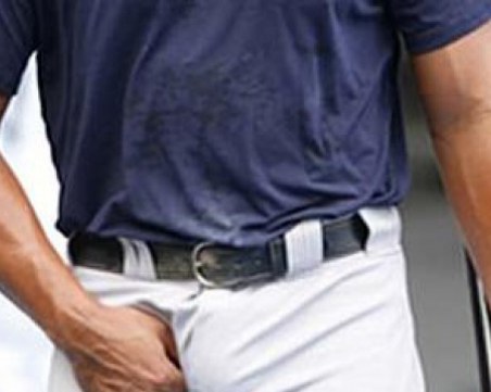 Зарязан изпрати снимки на мъжкото си достойнство на бившата и майка ѝ