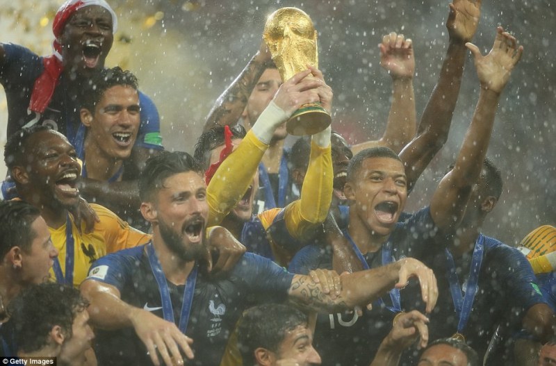 20 години по-късно Франция отново е световен шампион! СНИМКИ